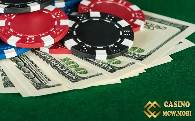 Tầm quan trọng khi dùng chip để cược trong Poker